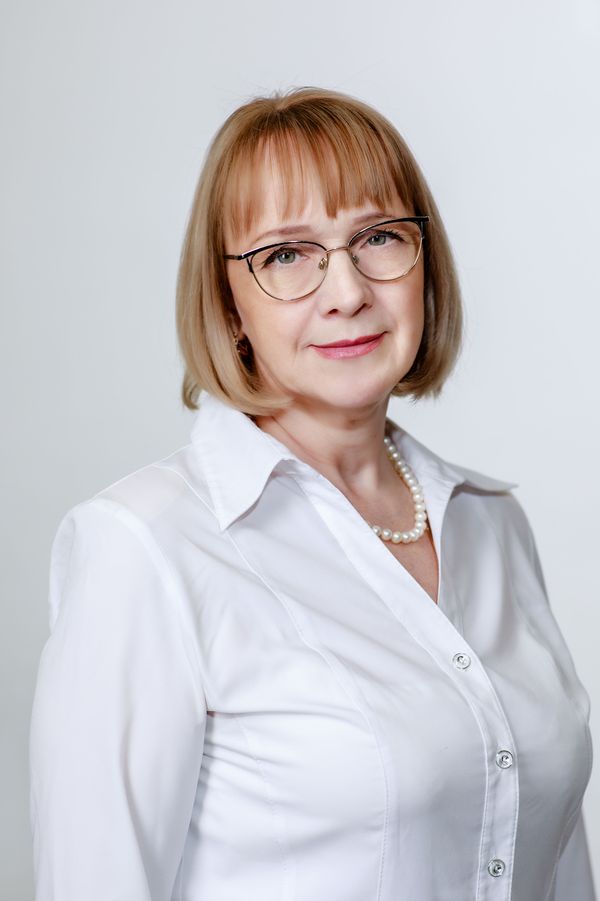 Фомина Елена Васильевна.